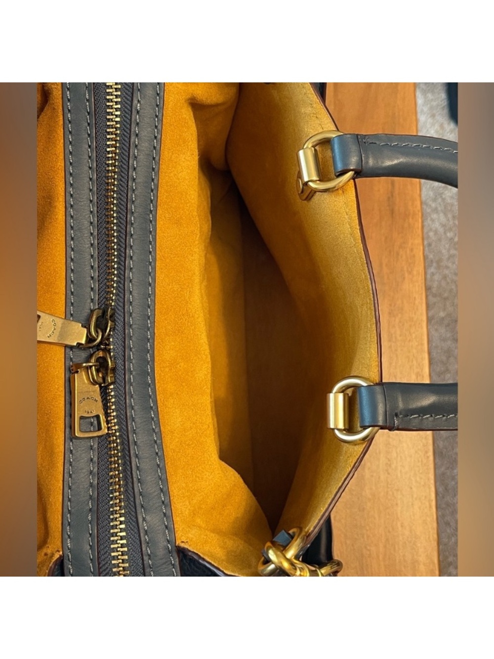 Coach rogue - Picture 6 of 12